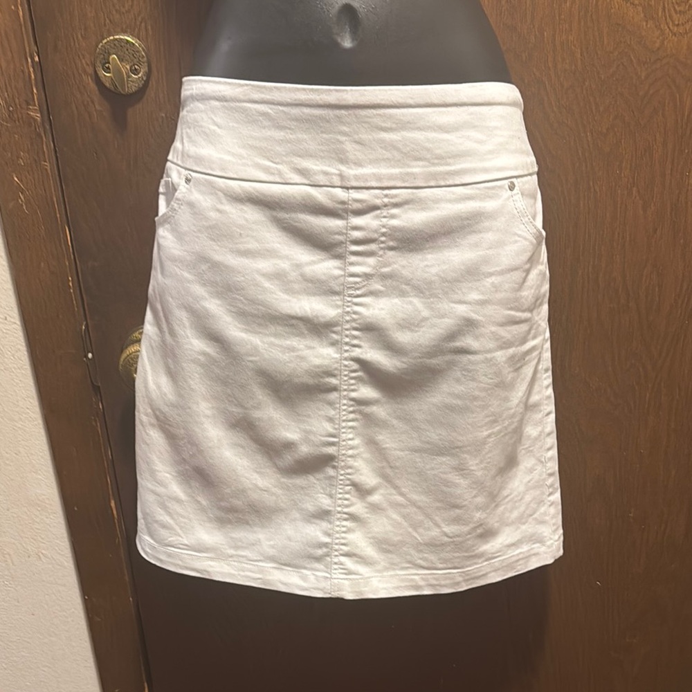 White Mini A-line Skorts Casual